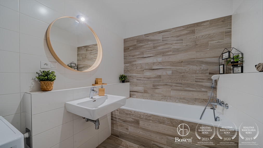 BOSEN | PRENAJATÉ Moderný 2 izbový byt s walk-in šatníkom v novostavbe NUPPU