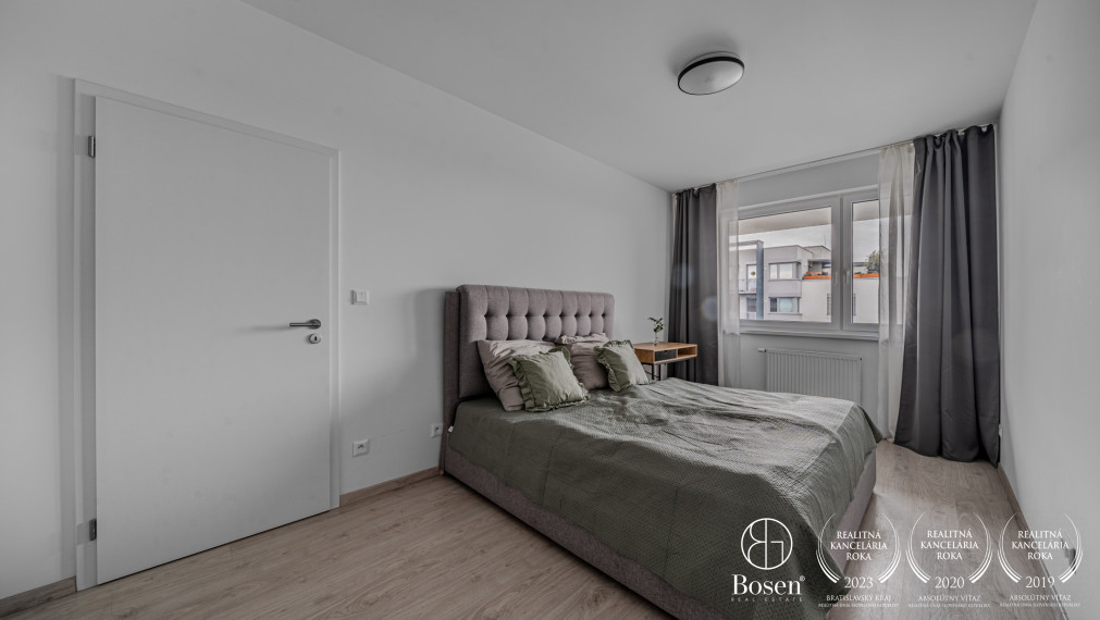 BOSEN | PRENAJATÉ Moderný 2 izbový byt s walk-in šatníkom v novostavbe NUPPU