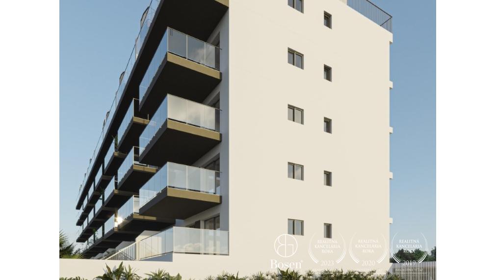 Lukratívny 3 izbový apartmán v 2 línii od mora