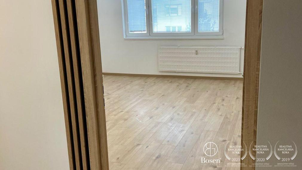 PRENAJATÝ | BOSEN |  Na prenájom 3-izbový byt na Námestí Priateľstva, Dunajská Streda, 72 m²
