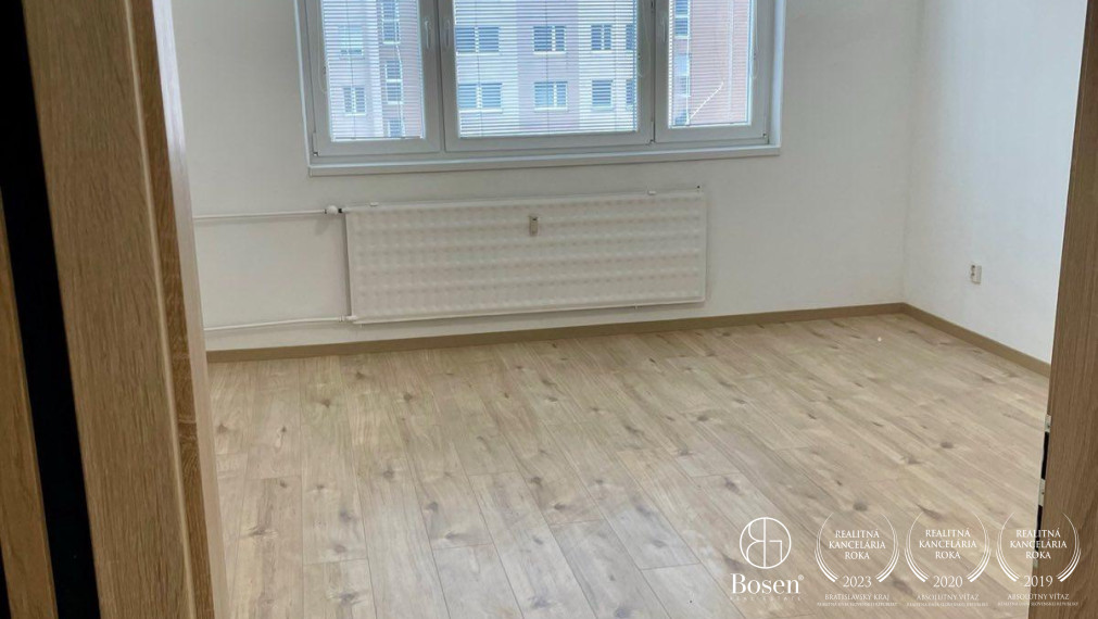 PRENAJATÝ | BOSEN |  Na prenájom 3-izbový byt na Námestí Priateľstva, Dunajská Streda, 72 m²