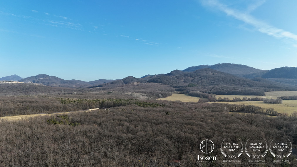 BOSEN | REZERVOVANÉ | rekreačná chata v obci Rohožník, Malé Karpaty