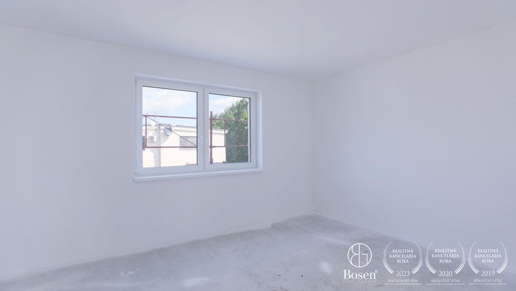 PREDANÉ  | 4 izbový rodinný dom v radovej zástavbe v Šamoríne