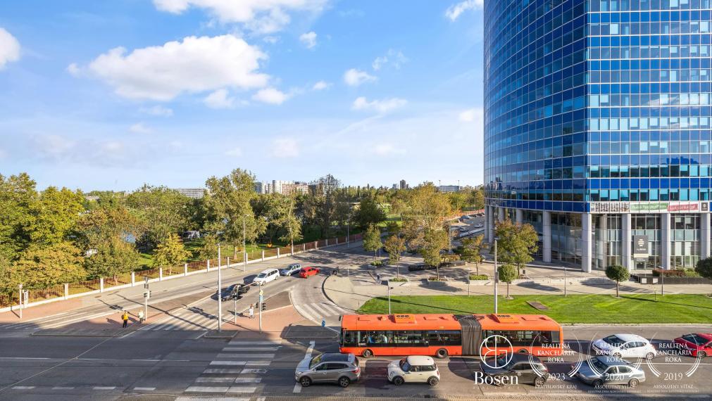 PREDANÉ |2-izbový byt na Vajnorskej ulici pri jazere Kuchajda