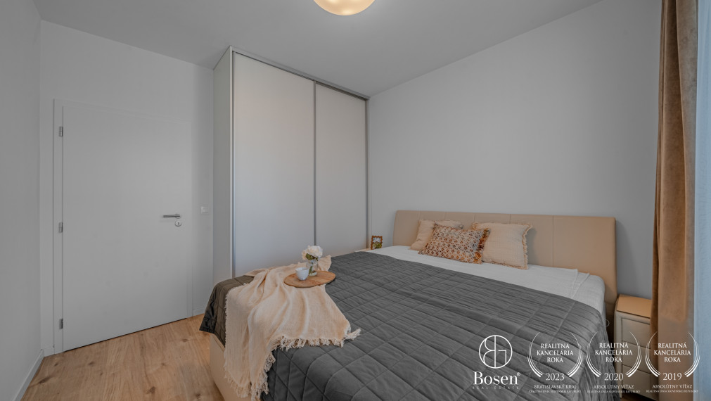 BOSEN | 3 izbový byt s balkónom, 95m2, Slnečnice - Viladomy