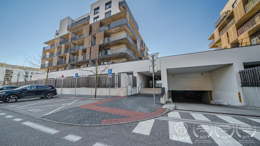 BOSEN | 3 izbový byt s balkónom, 95m2, Slnečnice - Viladomy