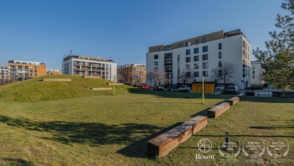 BOSEN | 3 izbový byt s balkónom, 95m2, Slnečnice - Viladomy