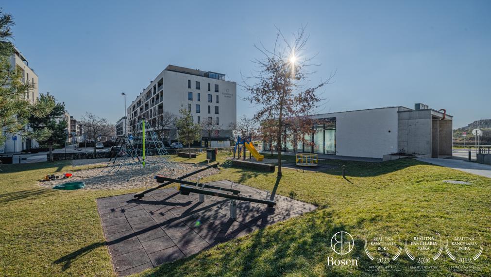 BOSEN | 3 izbový byt s balkónom, 95m2, Slnečnice - Viladomy