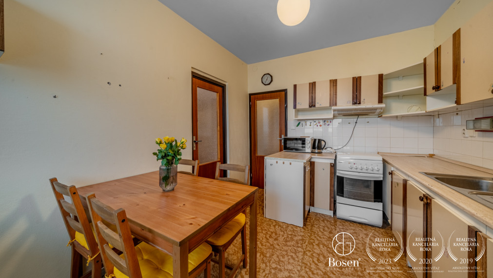 BOSEN | Priestranný 3 izbový byt, Dlhé diely