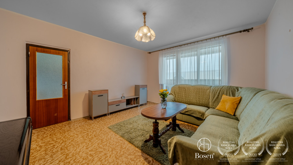 BOSEN | Priestranný 3 izbový byt, Dlhé diely