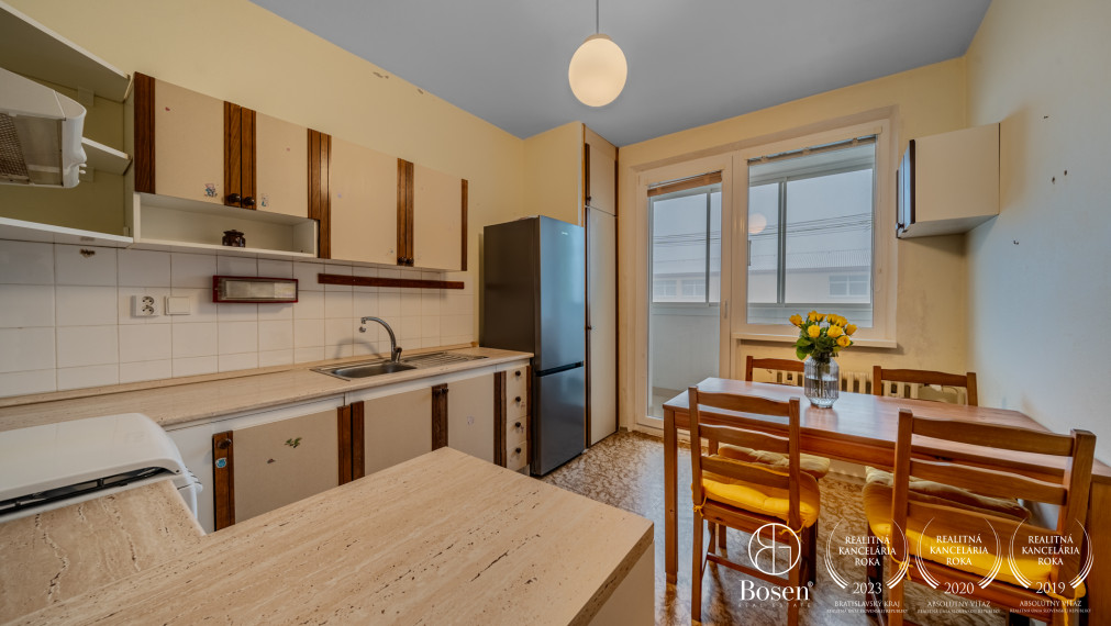 BOSEN | Priestranný 3 izbový byt, Dlhé diely