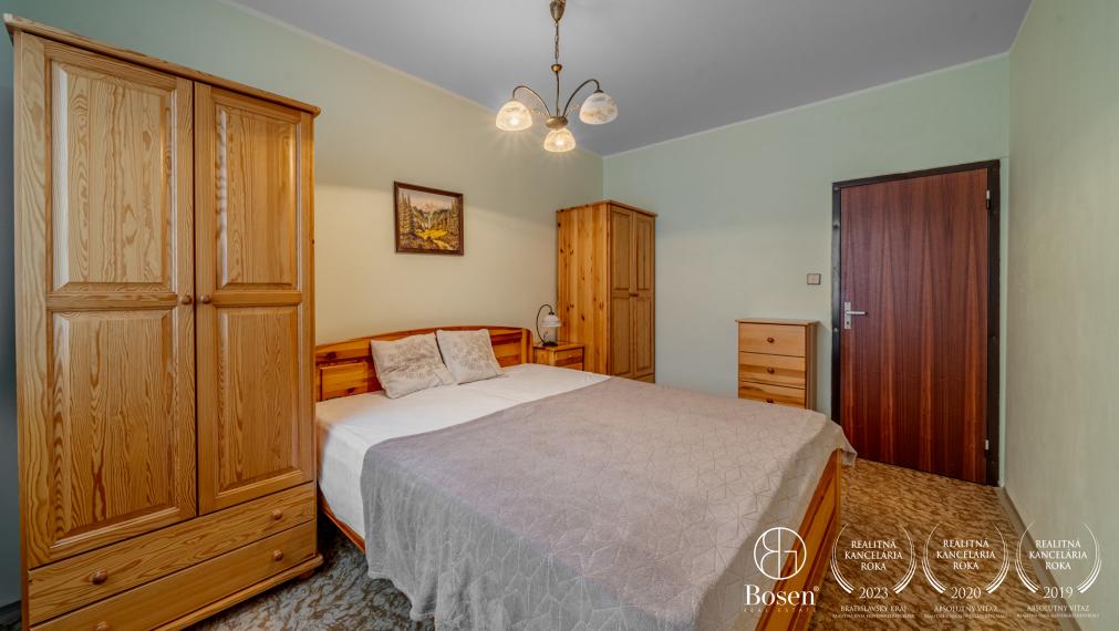 BOSEN | Priestranný 3 izbový byt, Dlhé diely