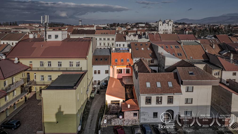 BOSEN |Budova na Hlavnej ulici v priamom centre mesta Prešov