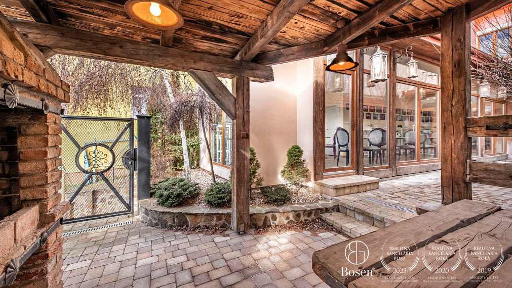 BOSEN |Budova na Hlavnej ulici v priamom centre mesta Prešov