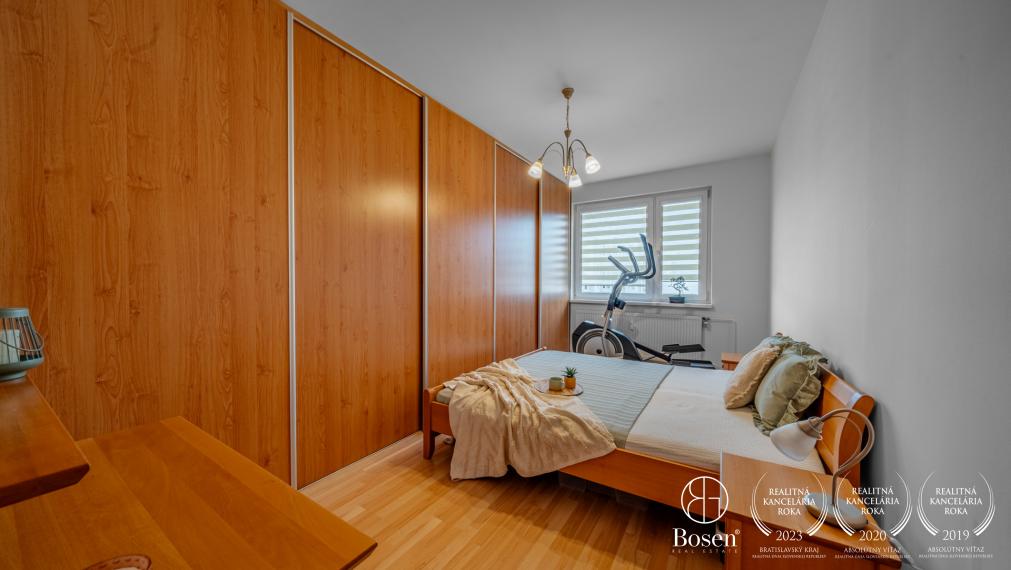 PREDANÉ - BOSEN | 3- izb. byt s loggiou, Brančská, Petržalka, 75 m2