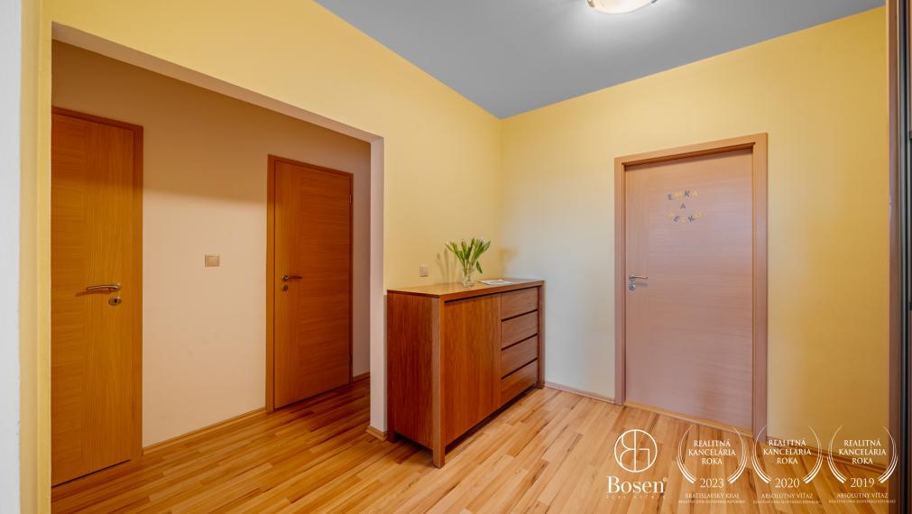 PREDANÉ - BOSEN | 3- izb. byt s loggiou, Brančská, Petržalka, 75 m2