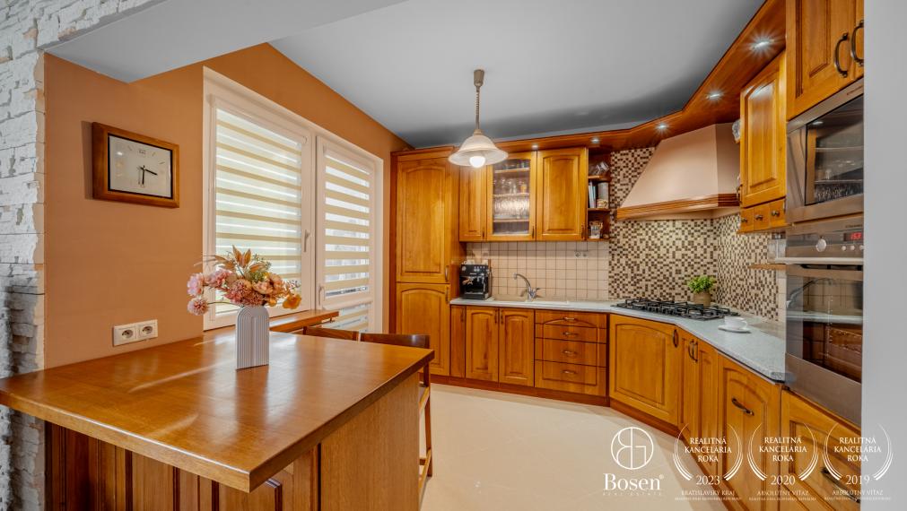 PREDANÉ - BOSEN | 3- izb. byt s loggiou, Brančská, Petržalka, 75 m2