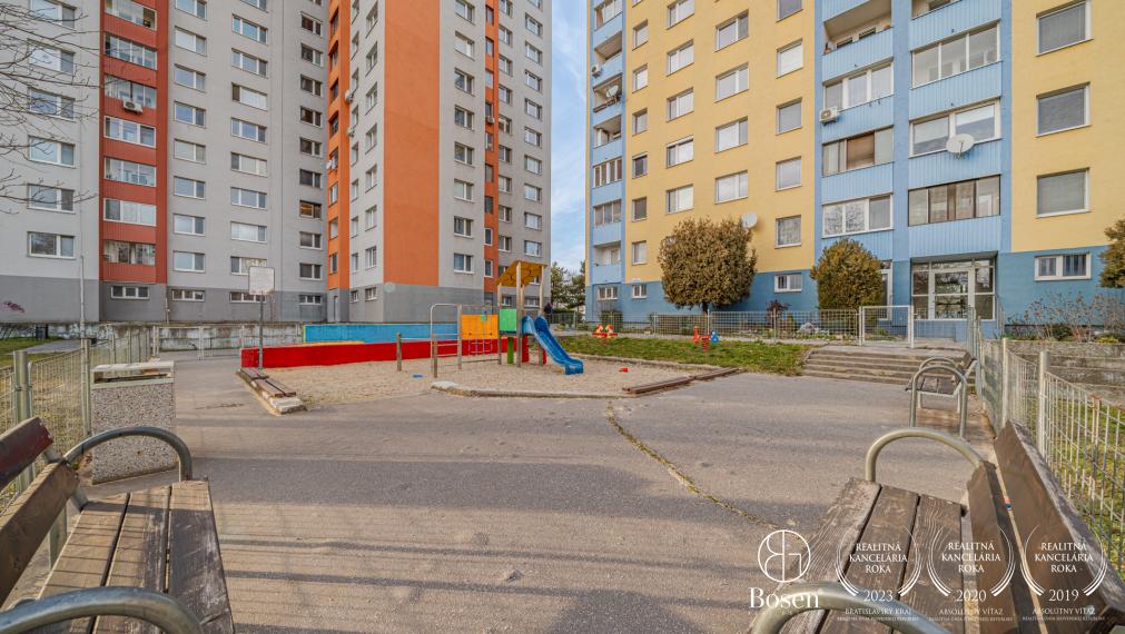 PREDANÉ - BOSEN | 3- izb. byt s loggiou, Brančská, Petržalka, 75 m2