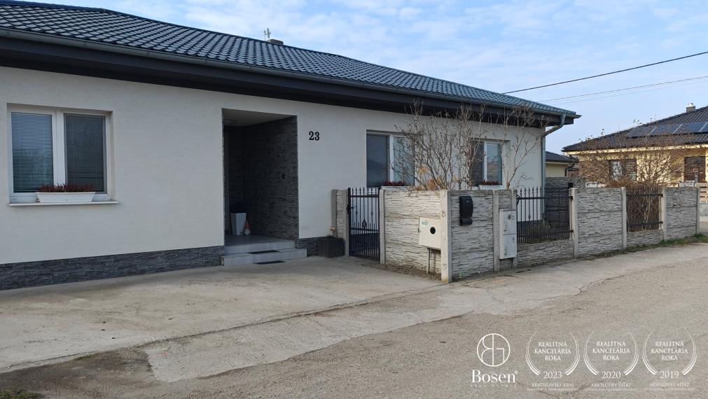 BOSEN | 4 izbový rodinný dom, Kyselica