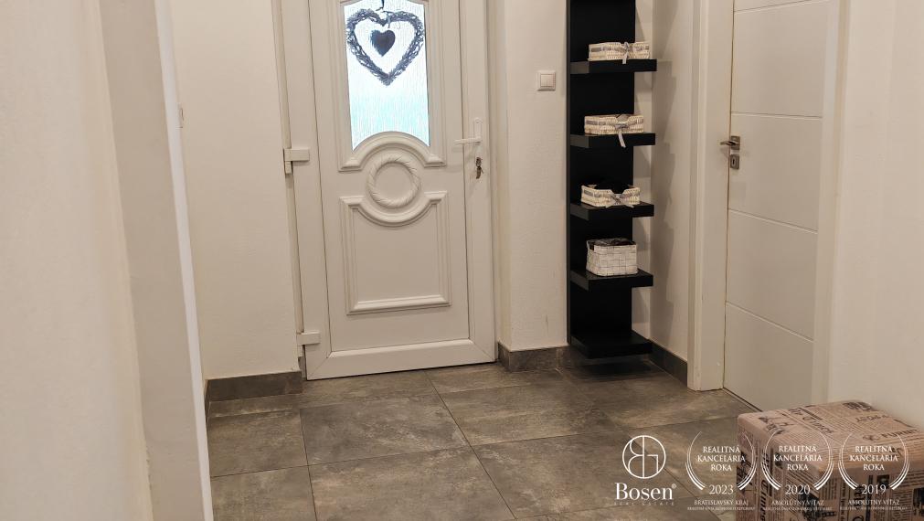 BOSEN | 4 izbový rodinný dom, Kyselica