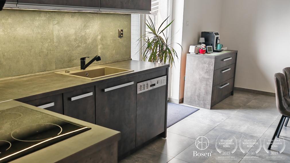 BOSEN | 4 izbový rodinný dom, Kyselica