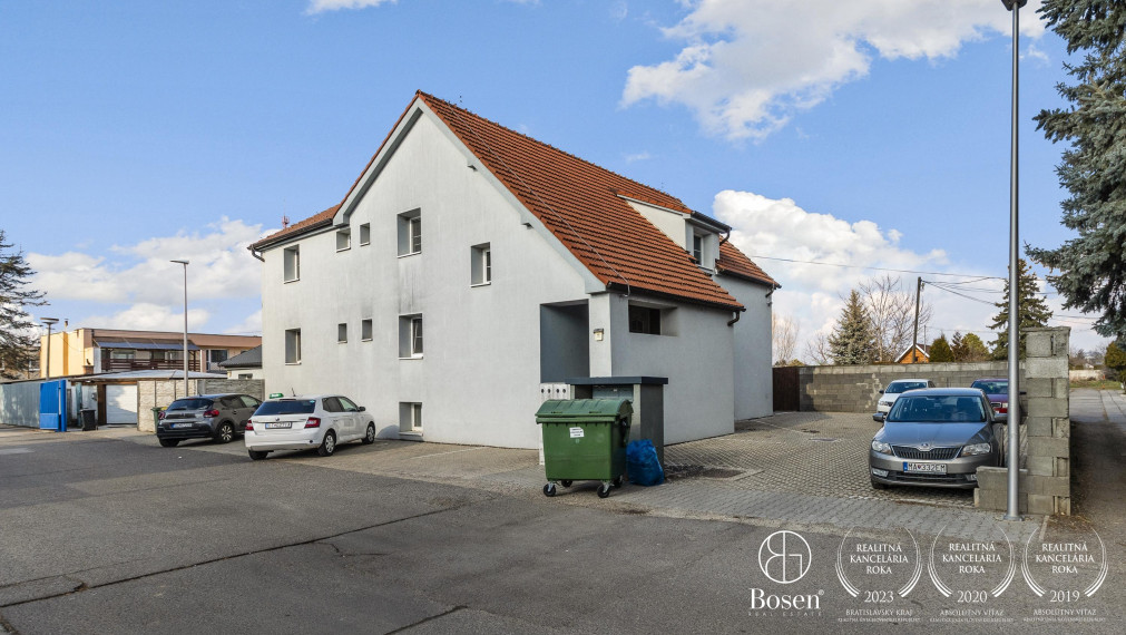 BOSEN | REZERVOVANÉ!!3 izbový byt s klimatizáciou a parkovacím miestom v pokojnej časti mesta Malacky