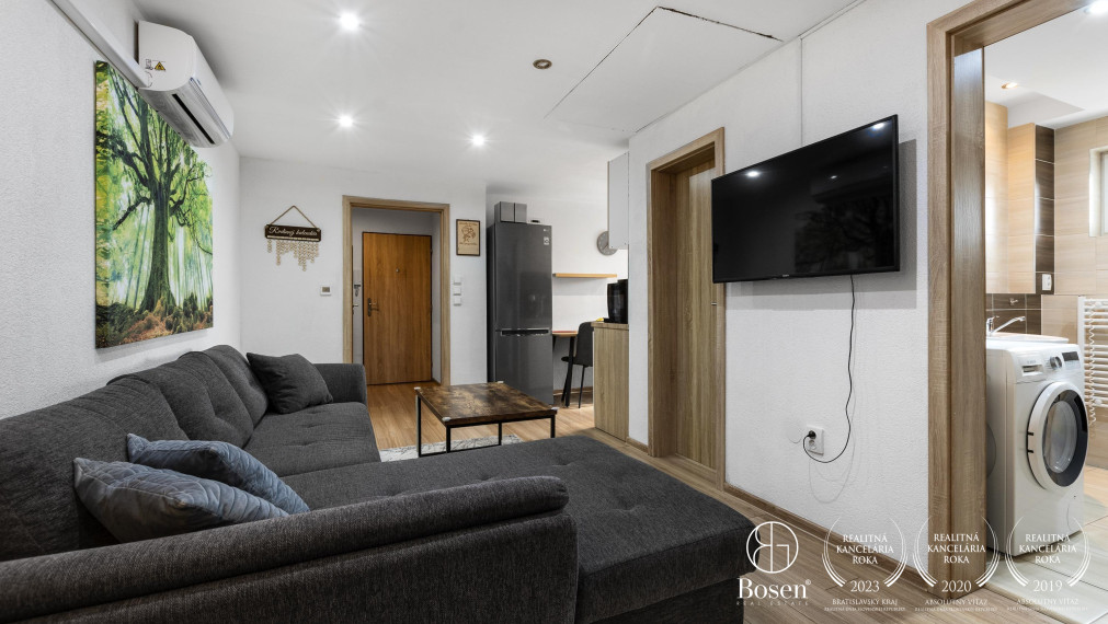 BOSEN | REZERVOVANÉ!!3 izbový byt s klimatizáciou a parkovacím miestom v pokojnej časti mesta Malacky