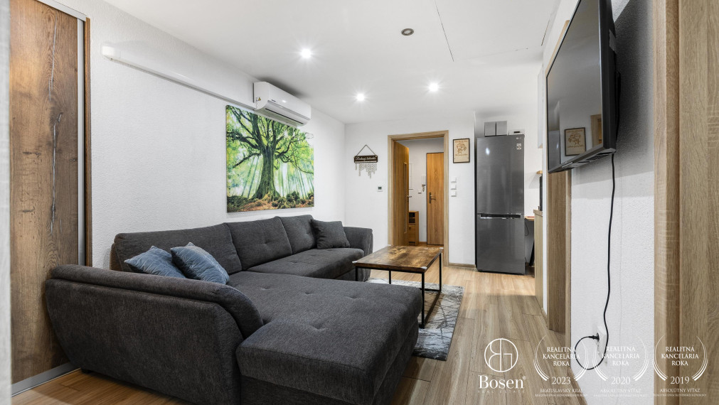 BOSEN | REZERVOVANÉ!!3 izbový byt s klimatizáciou a parkovacím miestom v pokojnej časti mesta Malacky