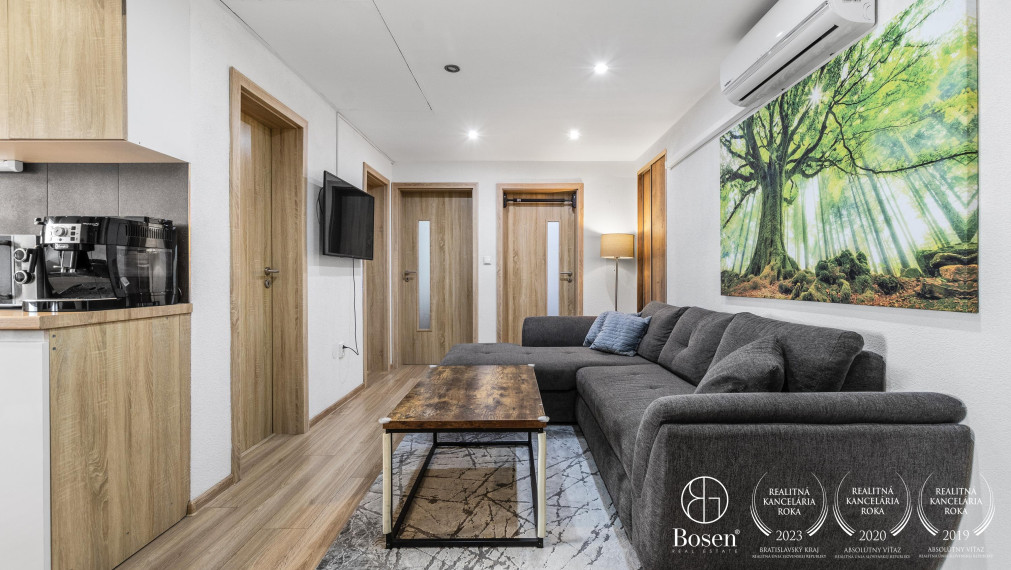 BOSEN | REZERVOVANÉ!!3 izbový byt s klimatizáciou a parkovacím miestom v pokojnej časti mesta Malacky