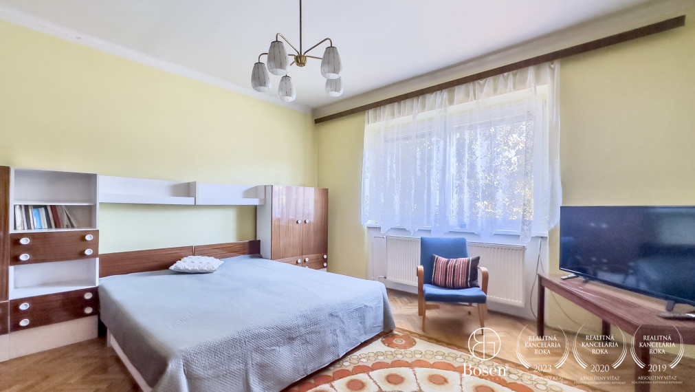 BOSEN | Rodinný dom s možnosťou aj podnikania, Biskupice.