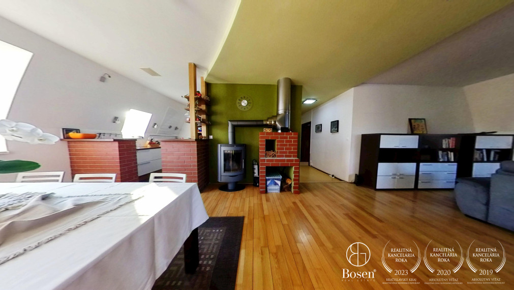 BOSEN | REZERVOVANÉ 5 izbový byt s garážou a HOBBY miestnosťou