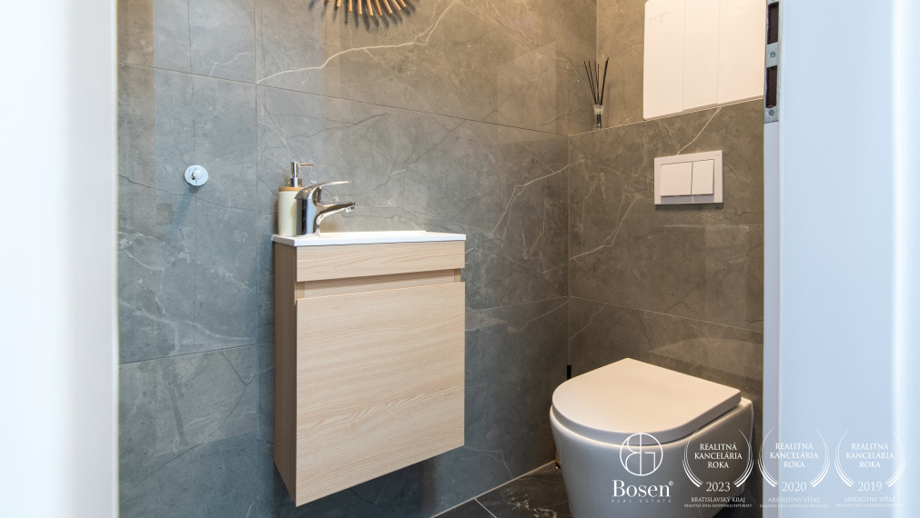 BOSEN | REZERVOVANÝ zariadený 3 izbový byt v novostavbe Trenčín - Vinohrady