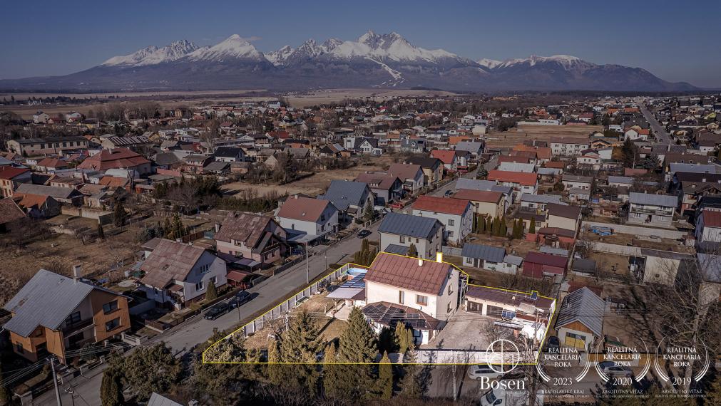 BOSEN | Rodinný dom s dvoma bytovými jednotkami REZERVOVANÉ