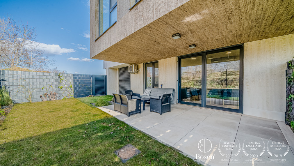 BOSEN | 3 izbový byt s predzáhradkou (134 m2) a 2 parkovacími miestami, Majoránová, Bratislava - m.č. Vrakuňa