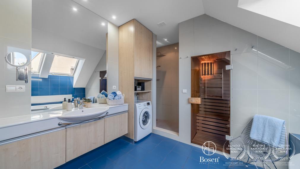 BOSEN | Moderný rodinný dom s nádhernou záhradou a investičným pozemkom, ulica Brezová