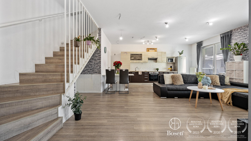 BOSEN | 4 izbový dom v dvojdome so záhradou