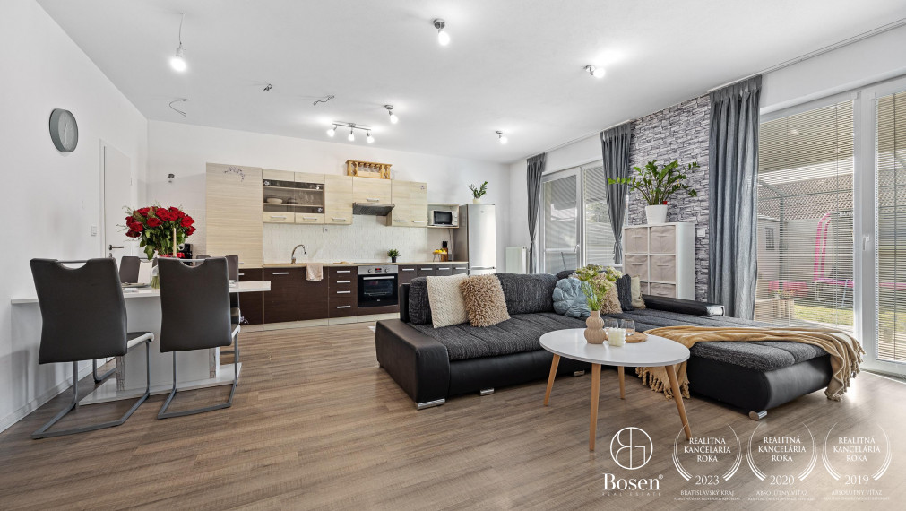 BOSEN | 4 izbový dom v dvojdome so záhradou