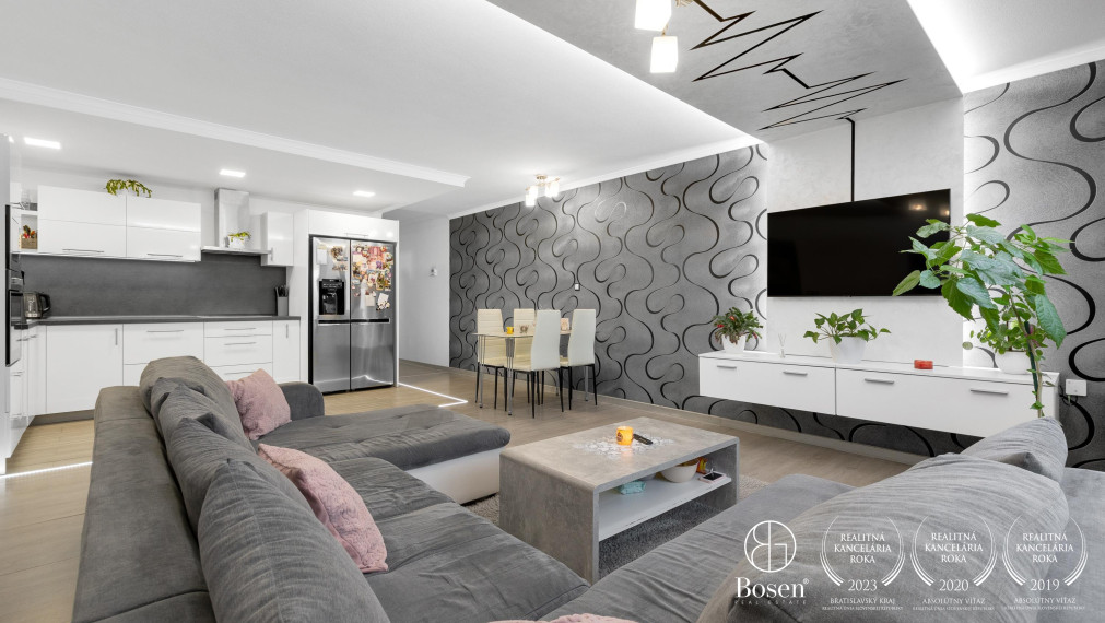 BOSEN | REZERVOVANÉ - Na predaj zariadený 3 izbový rodinný dom po kompletnej rekonštrukcii Borský Mikuláš