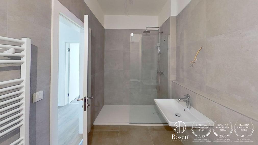 BOSEN | 2 izbový byt s krásnym výhľadom, BLUEWAVE, Banka-Piešťany