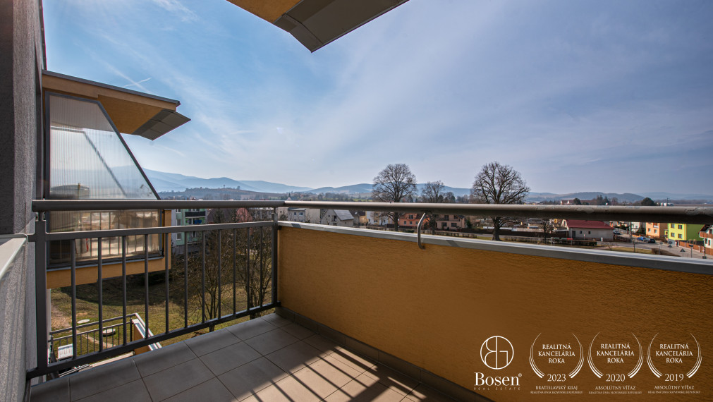 BOSEN | NA PREDAJ 2i byt s parkovacím miestom - Trenčianske Stankovce