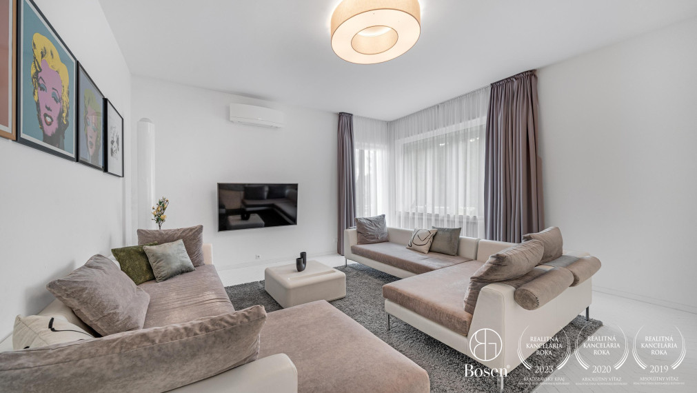 BOSEN | Dvojgeneračné bývanie - 2 samostatné byty s vlastným bazénom a záhradou, ul. Vlčkova