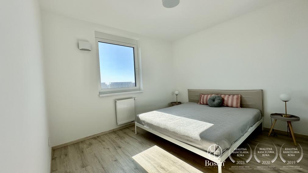 BOSEN | PRENAJATÉ: 2kk byt s parkovacím státím v novostavbe NUPPU