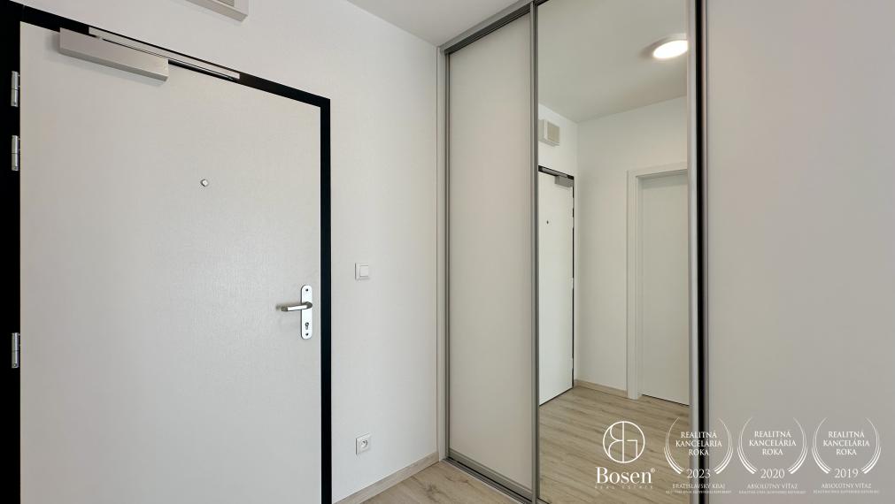 BOSEN | PRENAJATÉ: 2kk byt s parkovacím státím v novostavbe NUPPU