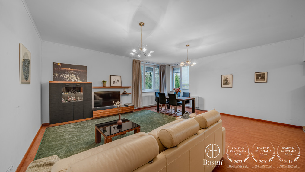 BOSEN | Dvojgeneračné bývanie - 2 samostatné byty s vlastným bazénom a záhradou, ul. Vlčkova