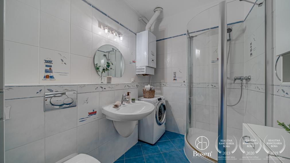 BOSEN | Spojenie Vášho podnikania s bývaním na lukratívnej adrese, ul. Vlčkova, Staré Mesto