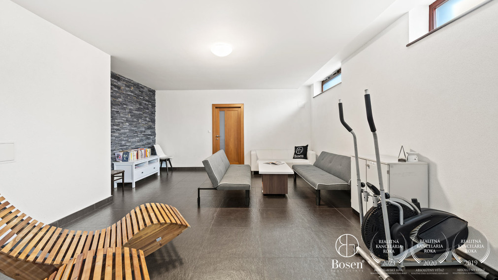 BOSEN | Rezervované!!! Priestranný apartmánový byt