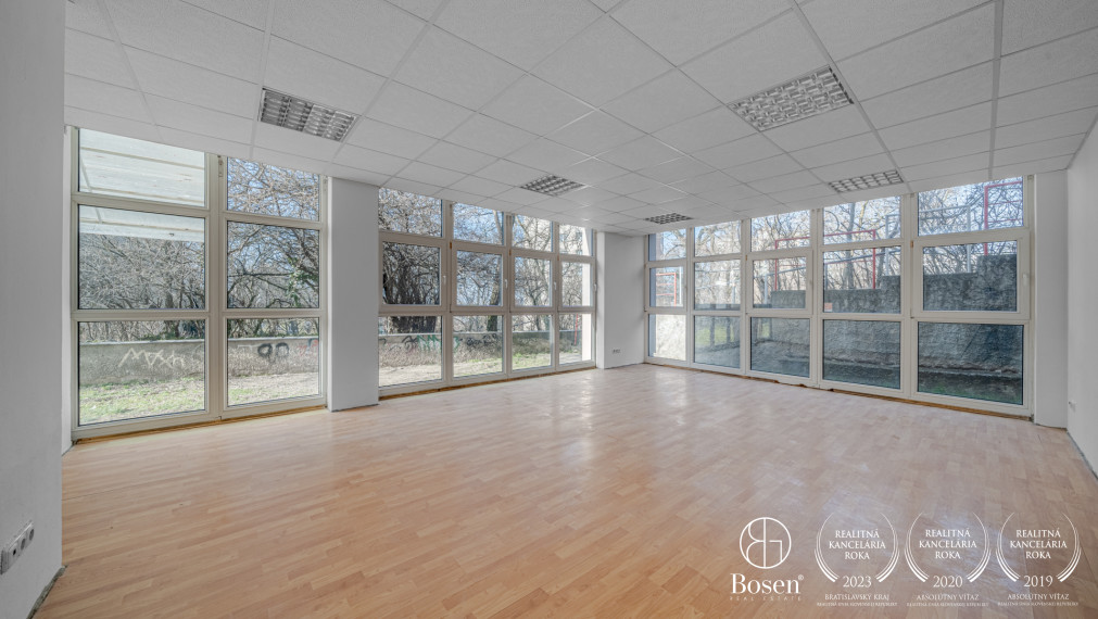 BOSEN | Obchodný priestor s variabilným využitím, 111 m2