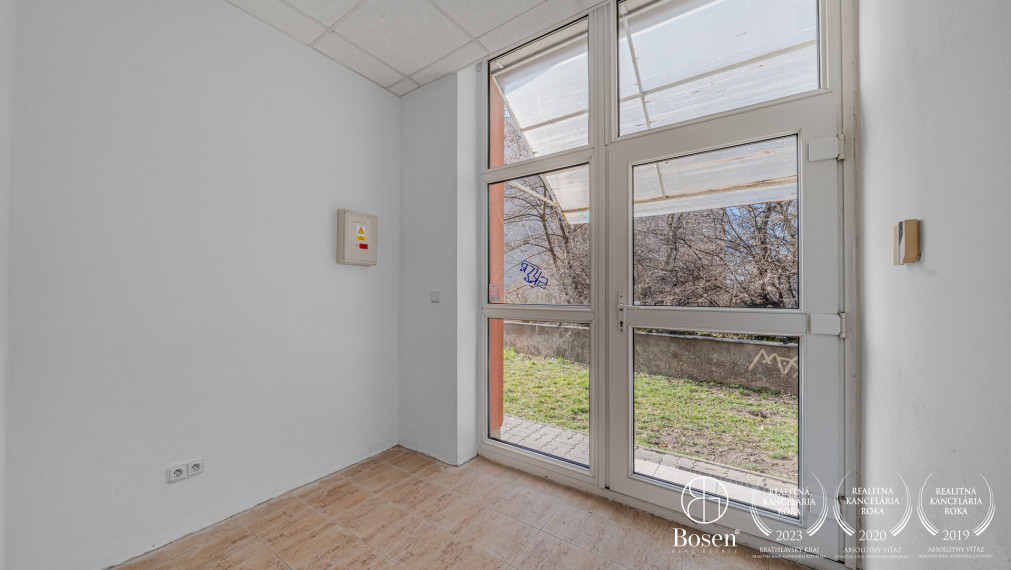 BOSEN | Obchodný priestor s variabilným využitím, 111 m2
