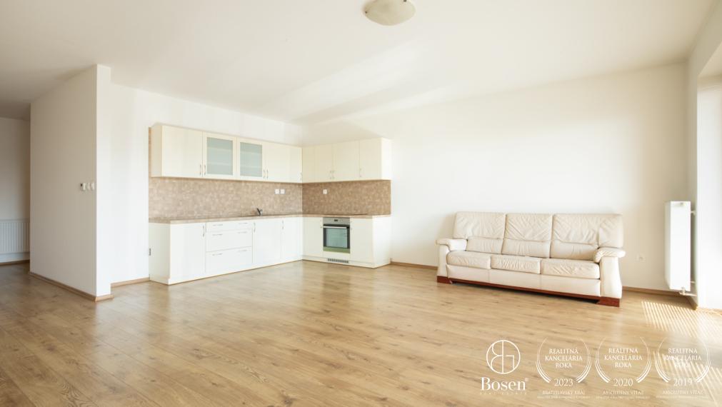 BOSEN | Priestranný 3 izbový byt v Rotunde, Dunajská Streda