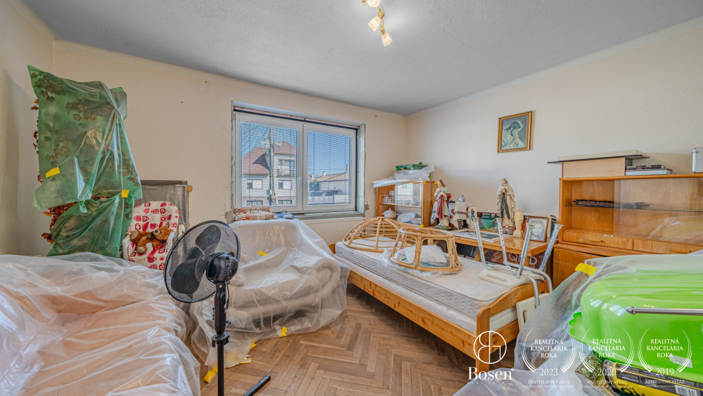 BOSEN | Rezervované Trojpodlažný rodinný dom Lovča